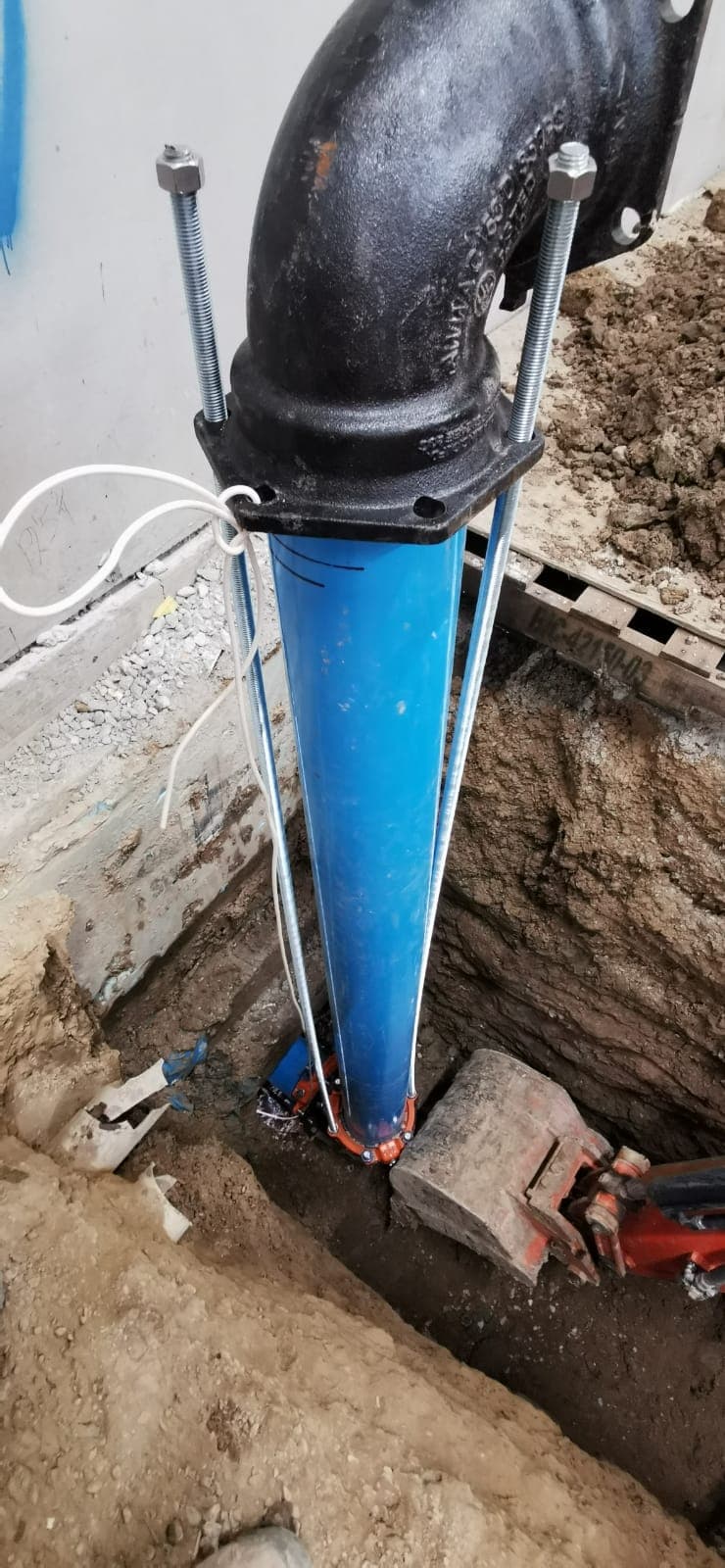 Water Main Connection 2